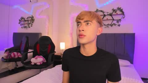 Justin online show from 10.08.25