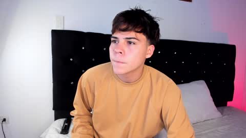 Justin online show from 02.05.25