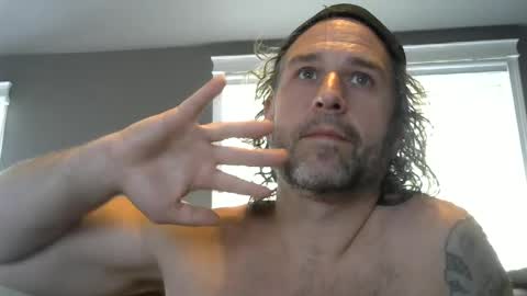 Snapshot of justincase9339 chatting on 07.16.26 justincase9339 online show from 07.16.26