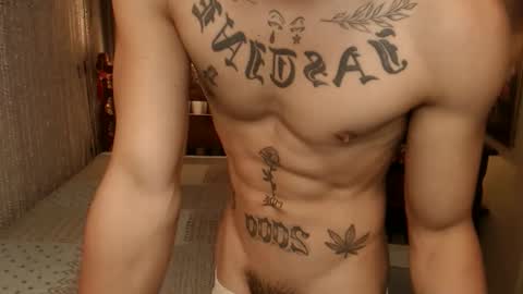 justine_hunk online show from 03.14.26