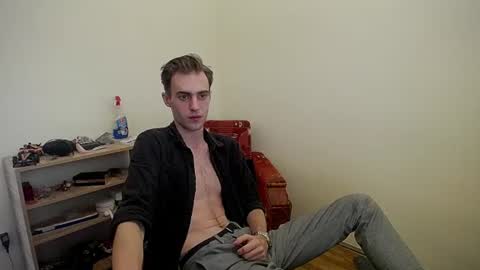 Hologram Guy online show from 07.24.26