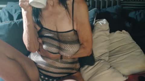 Bev aka Diamond online show from 10.27.25