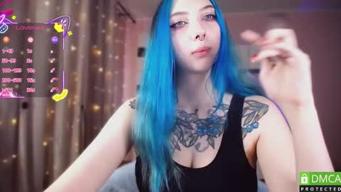 Snapshot of justmeowgirl chatting on 10.22.25 justmeowgirl online show from 10.22.25
