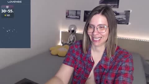 Julie online show from 01.20.25