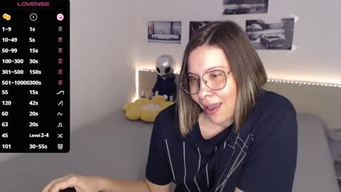 Julie online show from 02.24.25