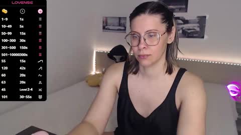 Julie online show from 03.26.26