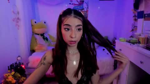 Mia online show from 01.18.25