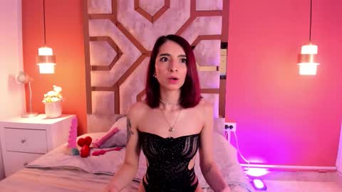 Snapshot of justmia_ chatting on 02.14.26 Mia online show from 02.14.26