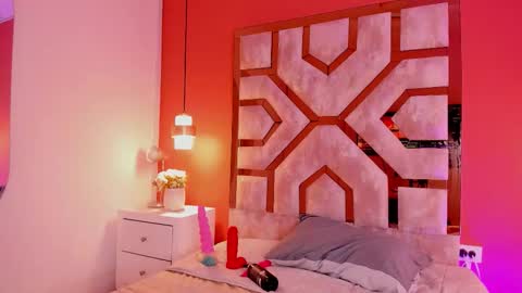 Snapshot of justmia_ chatting on 02.20.26 Mia online show from 02.20.26