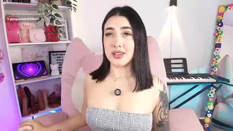 Emy online show from 04.18.26