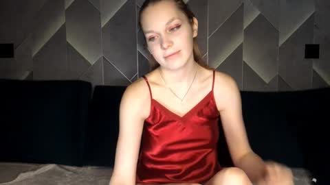 Lina online show from 10.17.25