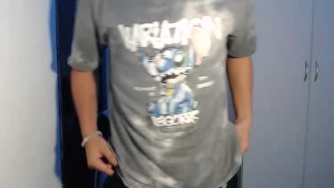 Snapshot of justtempdwayne chatting on 10.31.25 dwayne online show from 10.31.25