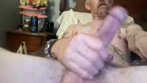 Snapshot of justwant2strokeit chatting on 02.27.26 justwant2strokeit online show from 02.27.26