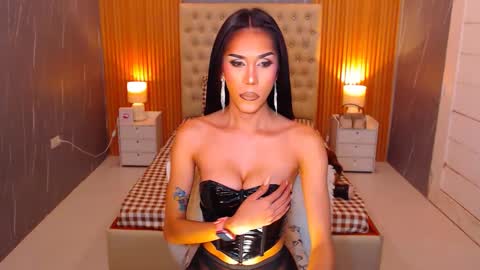 Snapshot of jynxocean chatting on 02.04.25 Jynx online show from 02.04.25