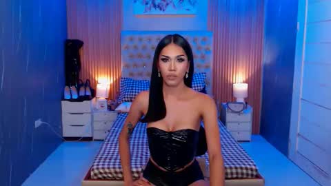 Snapshot of jynxocean chatting on 10.07.25 Jynx online show from 10.07.25