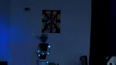 Kaaiiri online show from 02.12.25