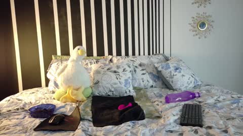 Snapshot of kad_kad chatting on 01.01.25 Kanela online show from 01.01.25