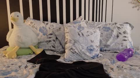 Snapshot of kad_kad chatting on 01.19.25 Kanela online show from 01.19.25