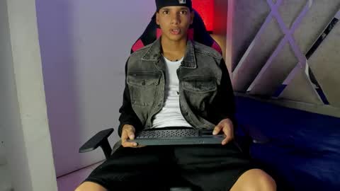 Snapshot of kai_storm7 chatting on 12.03.25 KAI online show from 12.03.25