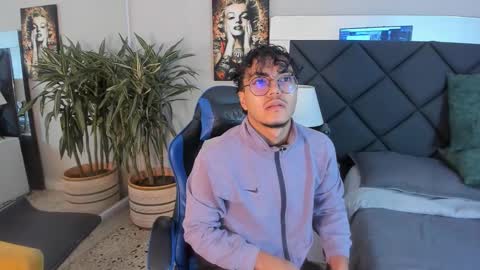 Snapshot of kai_storn chatting on 02.25.26 kai_storn online show from 02.25.26