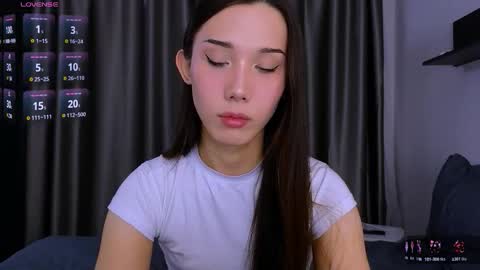 Kaia Monday Thursday FridaySaturdaySunday online show from 01.06.26