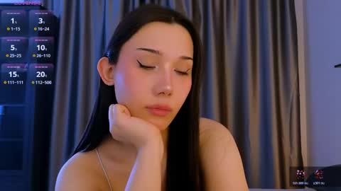 Kaia Monday Thursday FridaySaturdaySunday online show from 04.11.26