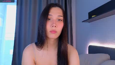 Kaia Monday Thursday FridaySaturdaySunday online show from 06.15.26