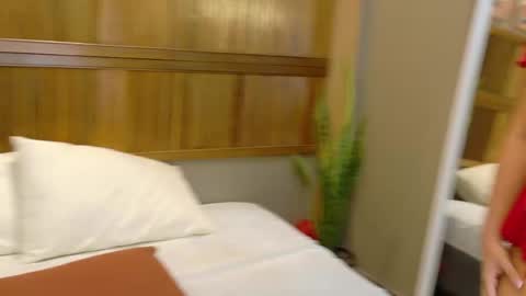 kaiawhite online show from 04.16.26