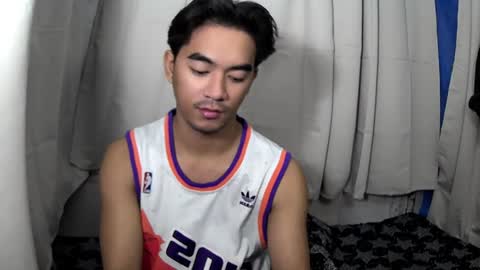 Snapshot of kaiknox chatting on 05.16.26 Kai online show from 05.16.26