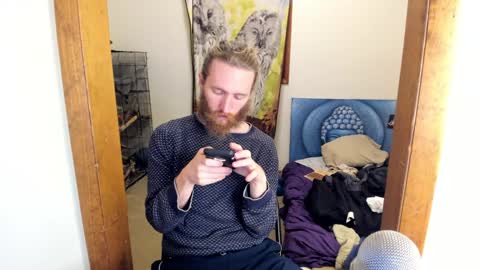 Kaiku77 online show from 12.10.24