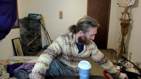 Kaiku77 online show from 01.12.25