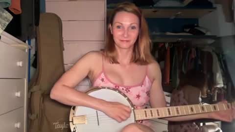 Kailee Smile online show from 08.05.26