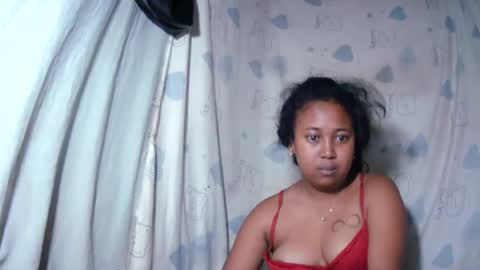 Snapshot of kaillah chatting on 06.14.26 kaillah online show from 06.14.26