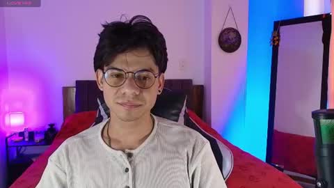 Snapshot of kain_moretti chatting on 06.18.26 KAIN online show from 06.18.26