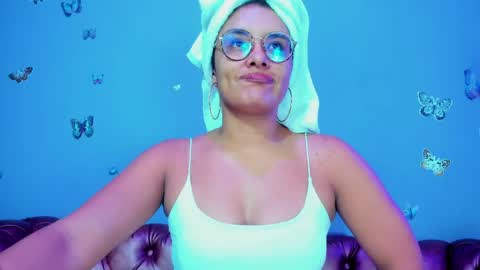 kaira_mosse_ online show from 05.12.26