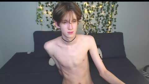 slutkai online show from 09.26.25