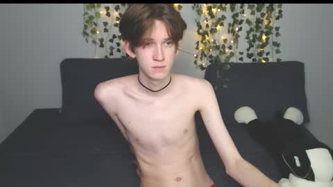 slutkai online show from 09.27.25