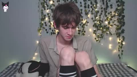 slutkai online show from 12.14.25