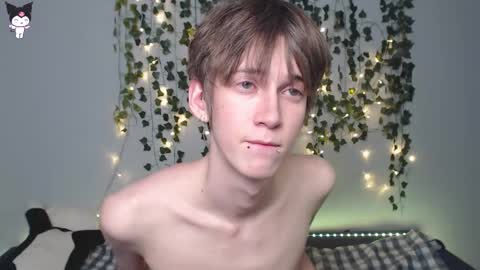 slutkai online show from 12.19.25