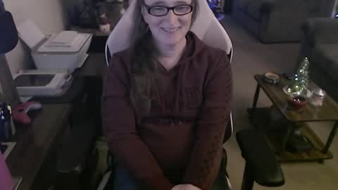 Snapshot of kait331 chatting on 11.20.25 Camprincess331 online show from 11.20.25