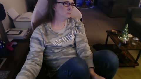 Snapshot of kait331 chatting on 11.23.25 Camprincess331 online show from 11.23.25