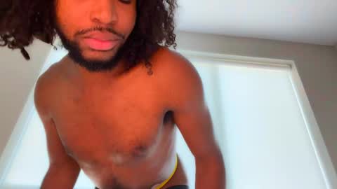 Snapshot of kaitemptation chatting on 11.22.25 Malakai Kai or Ky online show from 11.22.25