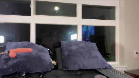 Snapshot of kaitemptation chatting on 04.29.26 Malakai Kai or Ky online show from 04.29.26