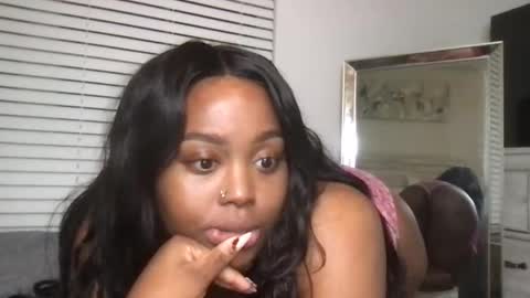 Snapshot of kaitlyncamsx chatting on 01.26.25 kaitlyncamsx online show from 01.26.25