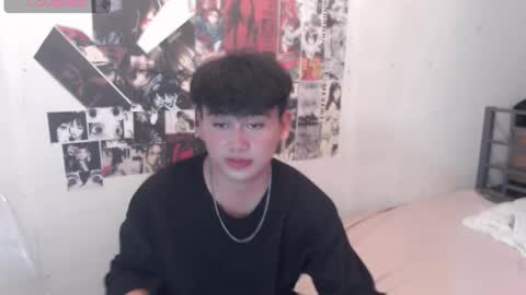 Snapshot of kaizou69 chatting on 10.21.25 kaizou69 online show from 10.21.25