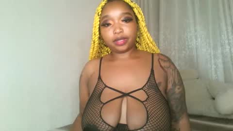Snapshot of kakey_love chatting on 12.21.24 kakey love online show from 12.21.24