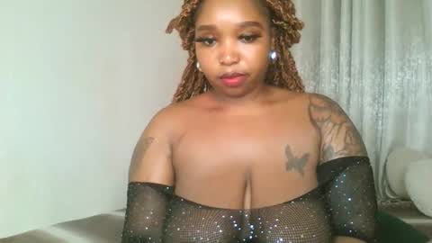 Snapshot of kakey_love chatting on 09.15.25 kakey love online show from 09.15.25
