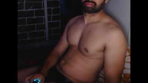 Vicky online show from 01.04.25