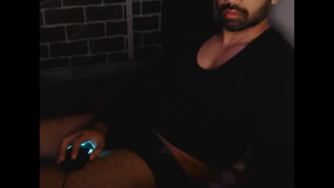 Vicky online show from 01.05.25