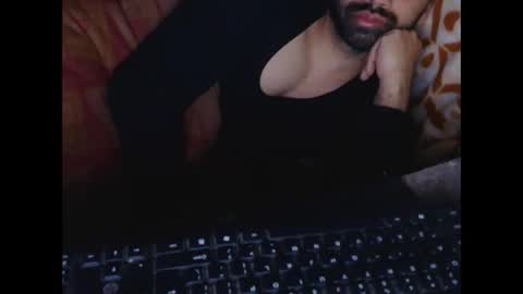 Vicky online show from 01.06.25